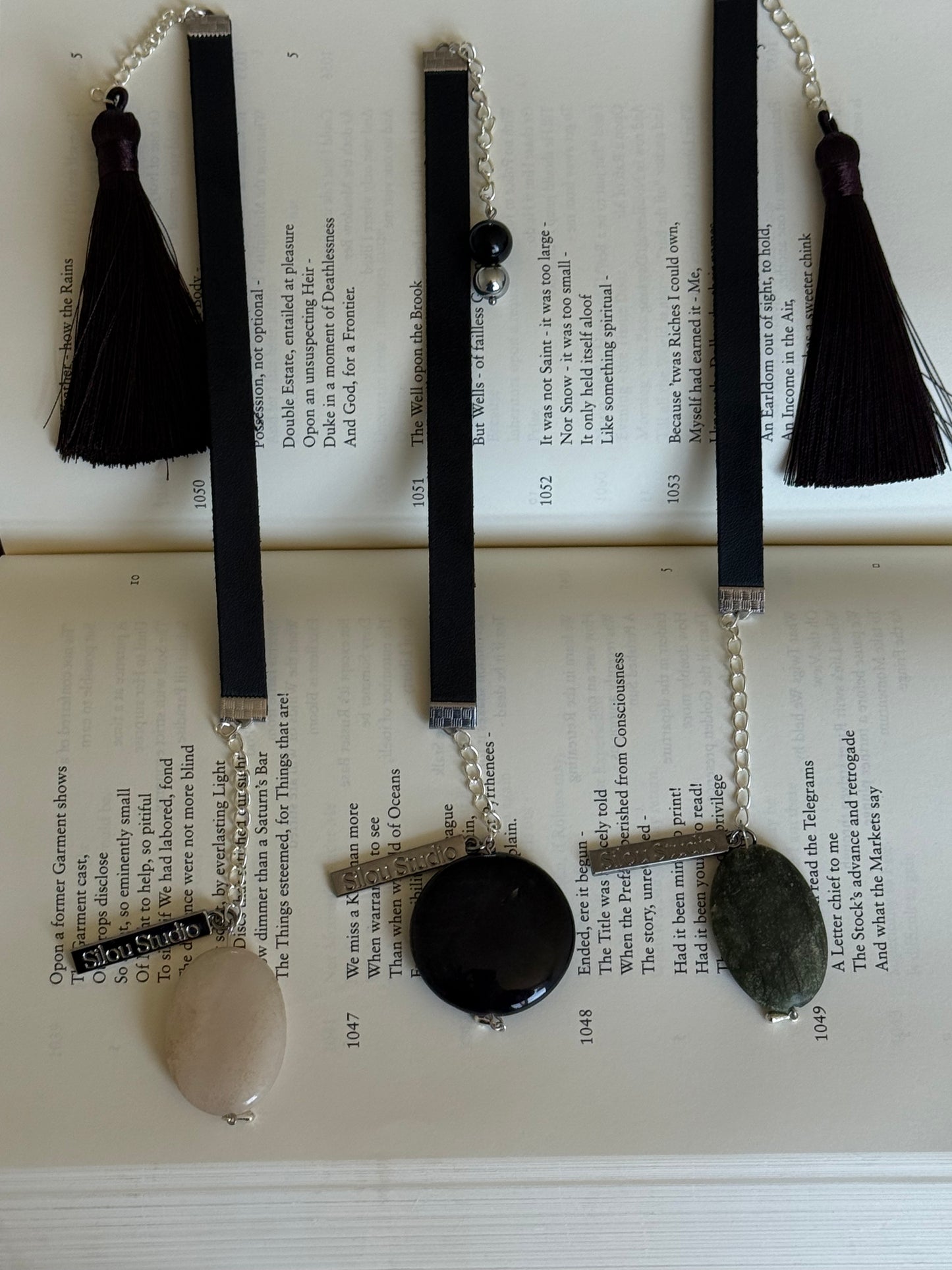 Rosa bookmark
